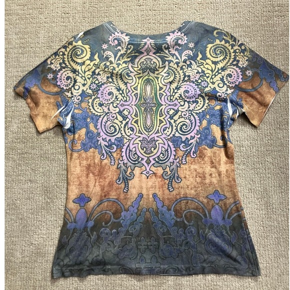 Kiara Graphic Print T-Shirt Short Sleeve Top Medallion‎ Design Size L - Picture 1 of 3